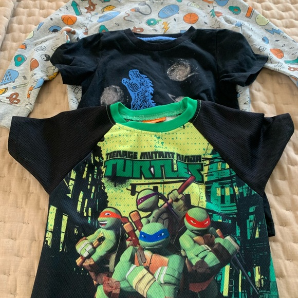 Boys size 5 Blessing Bundle 👖👕 (6 pieces) - Picture 7 of 8